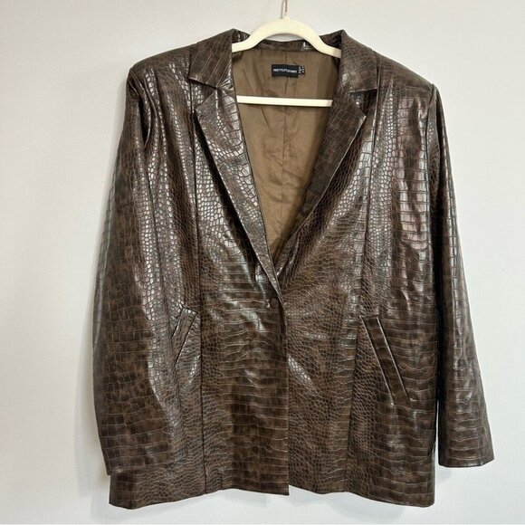 NWOT PrettyLittleThing Faux Crocodile Embossed Leather Brown Blazer Jacket 10 - Picture 1 of 6